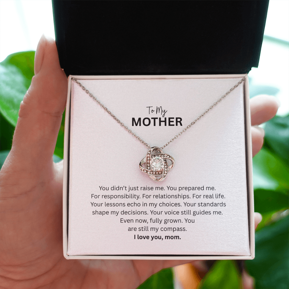 Love Knot Necklace for Mom – A Meaningful Gift