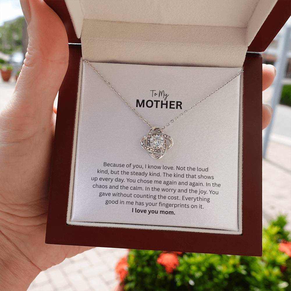 Love Knot Necklace for Mom – A Symbol of Steady, Unbreakable Love