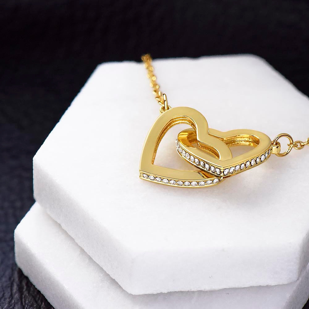 One Unbreakable Bond – Sister Interlocking Hearts Necklace